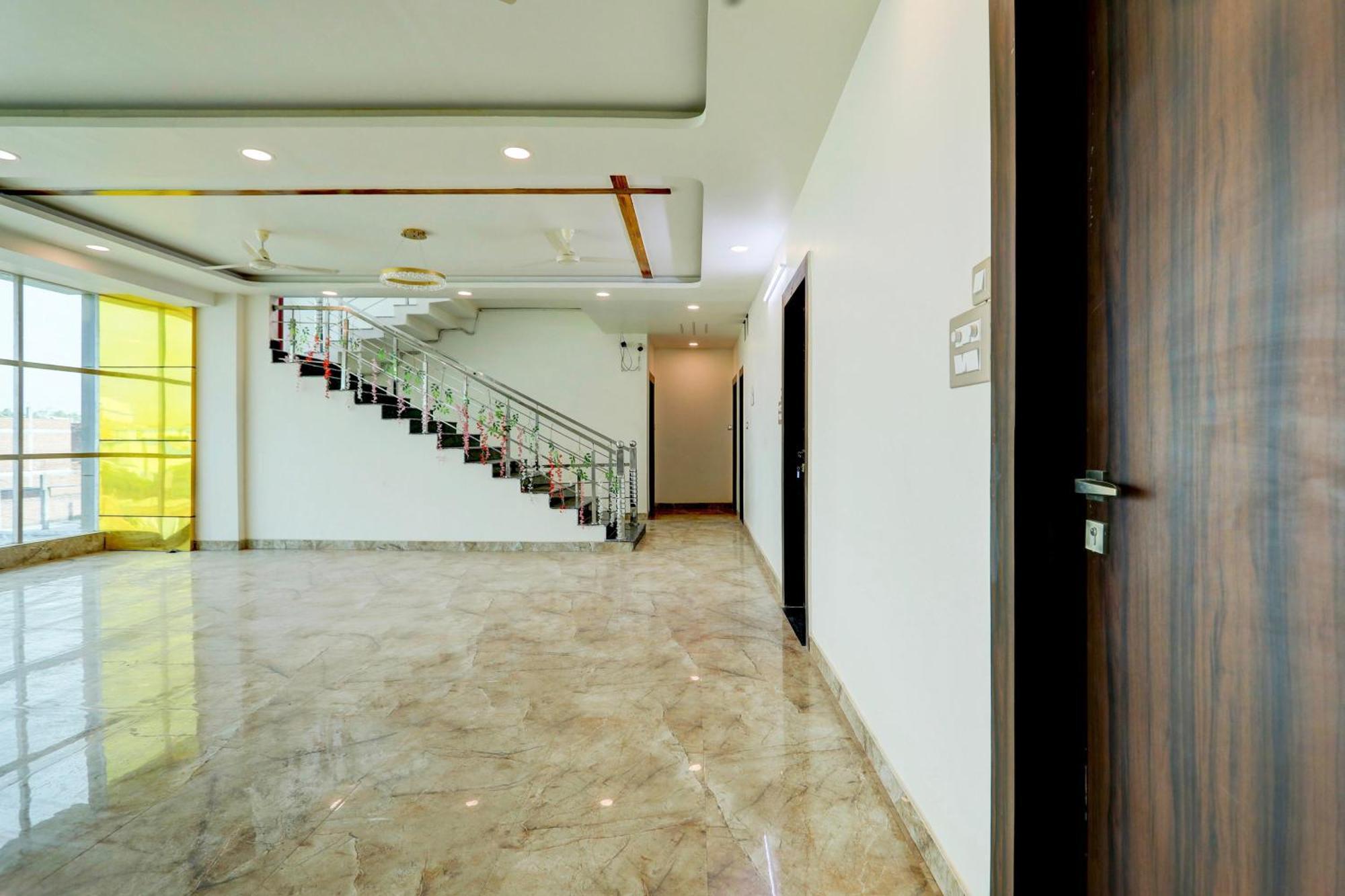 Hotel O Krishna Greens 坎普尔 外观 照片