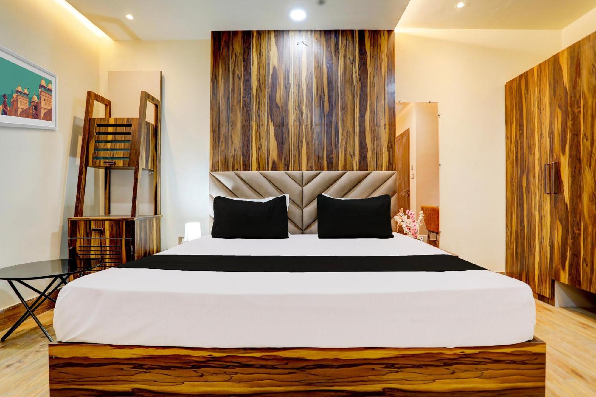 Hotel O Krishna Greens 坎普尔 外观 照片